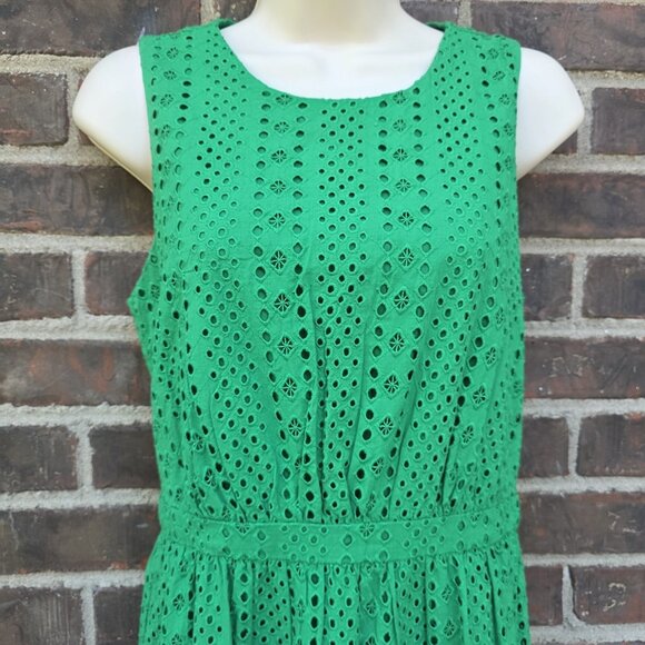 J. Crew Size 0 Eyelet Embroidered Midi Tiered Kelly Green Dress Classic Party - Picture 4 of 5